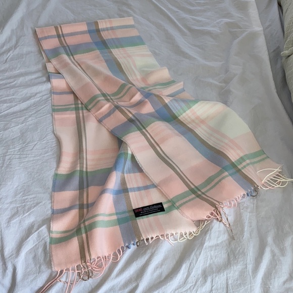 NWOT- 100% cashmere pashmina like scarf - Picture 3 of 3